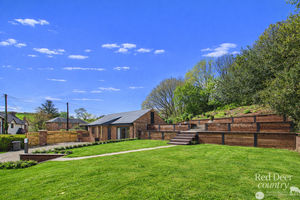 Garden- click for photo gallery